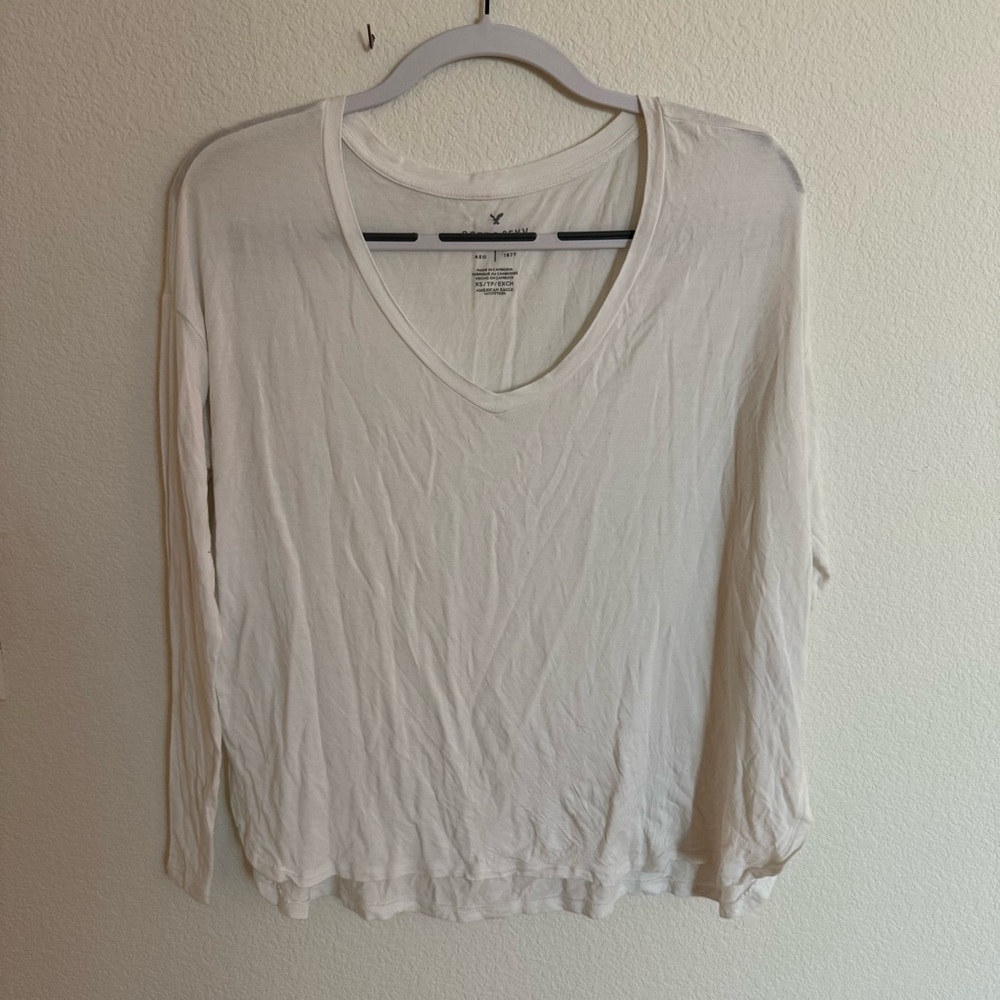 American Eagle | Soft & Sexy White Long Sleeve